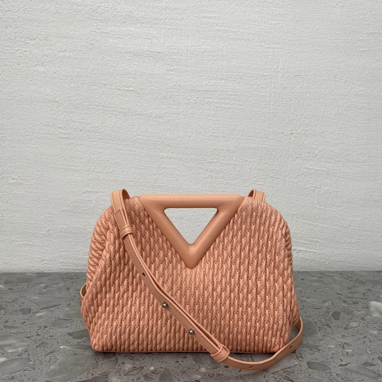 BV Point Orange, For Women, Women’s Bags 9.4in/24cm