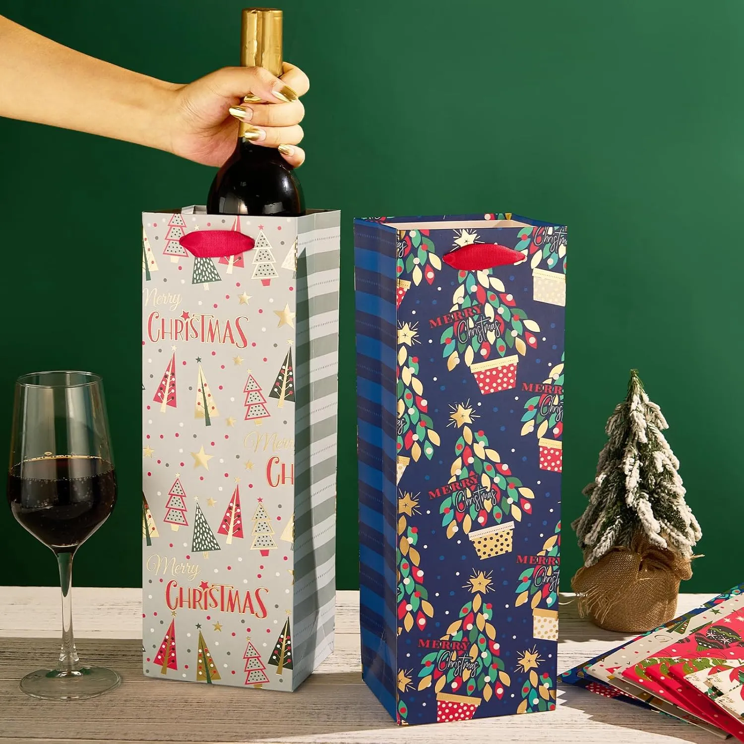 Christmas Tree Gloves Holiday Gift Wine Bags, Pack of 12