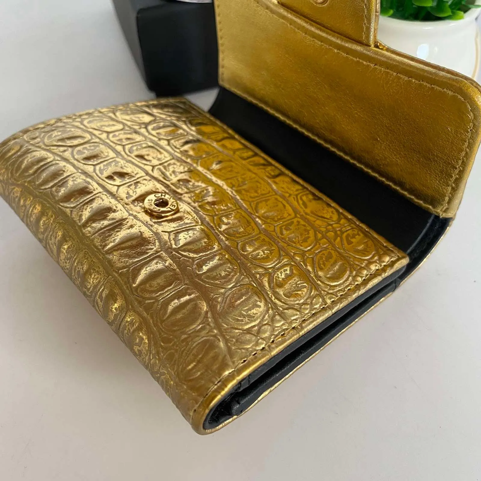 Compact Wallet
