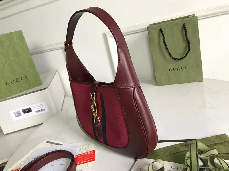Gucci   Luxury Bags  1041