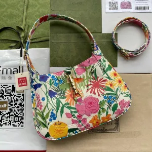 Gucci   Luxury Bags  1043