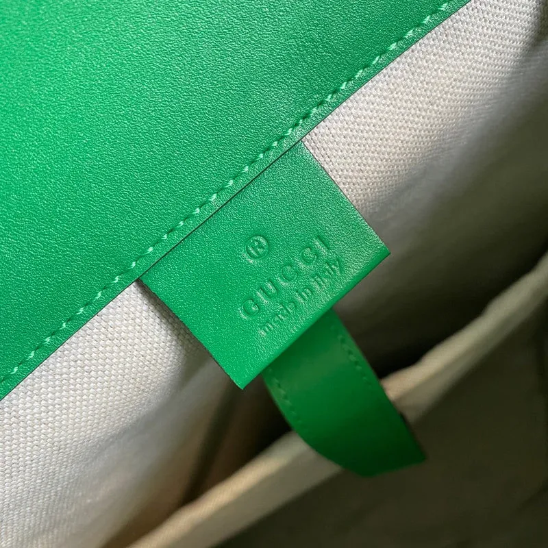 Gucci   Luxury Bags  1067