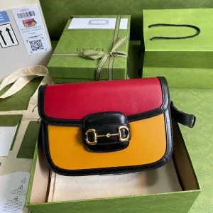 Gucci   Luxury Bags  1086