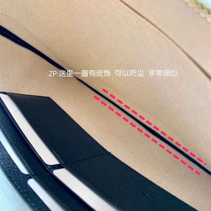 Gucci   Luxury Bags  1322