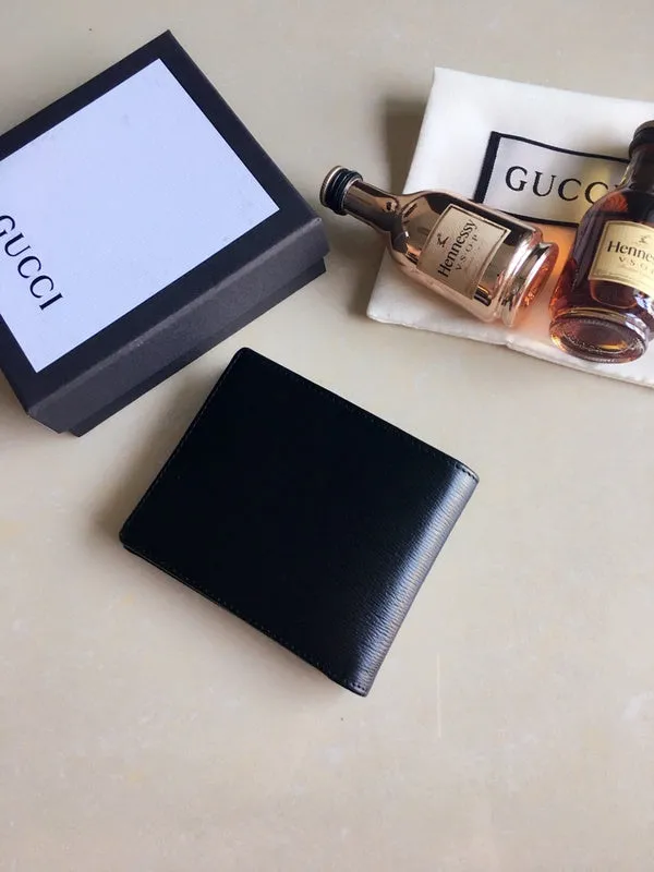 Gucci   Luxury Bags  1352