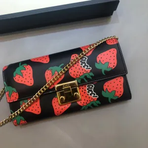 Gucci   Luxury Bags  1360