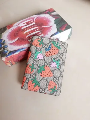 Gucci   Luxury Bags  848