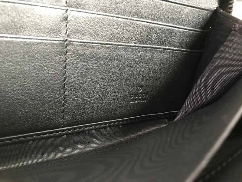 Gucci   Luxury Bags  916
