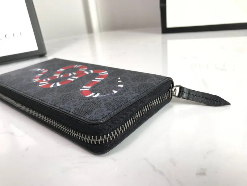 Gucci   Luxury Bags  916
