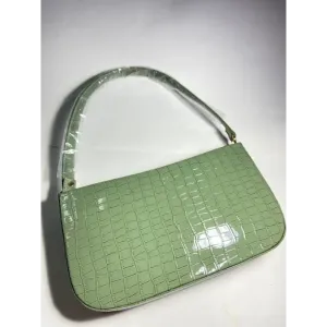 Womens Glossy shoulder bags